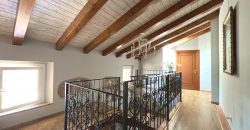 CHARMING COUNTRY HOUSE WITH GARDEN