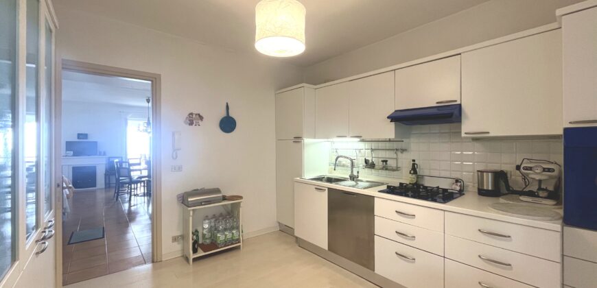 INDIPENDENT HOUSE WITH SEA VIEW