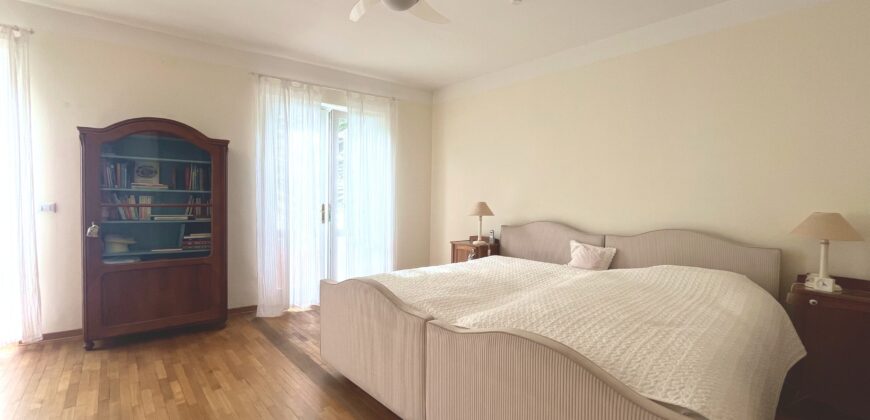 INDIPENDENT HOUSE WITH SEA VIEW