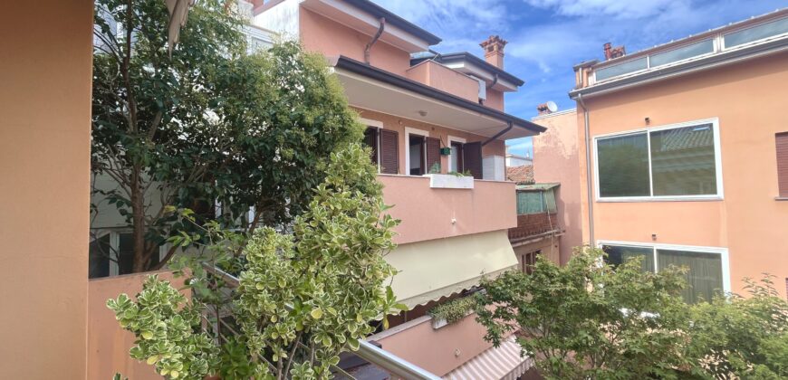 INDIPENDENT HOUSE WITH SEA VIEW