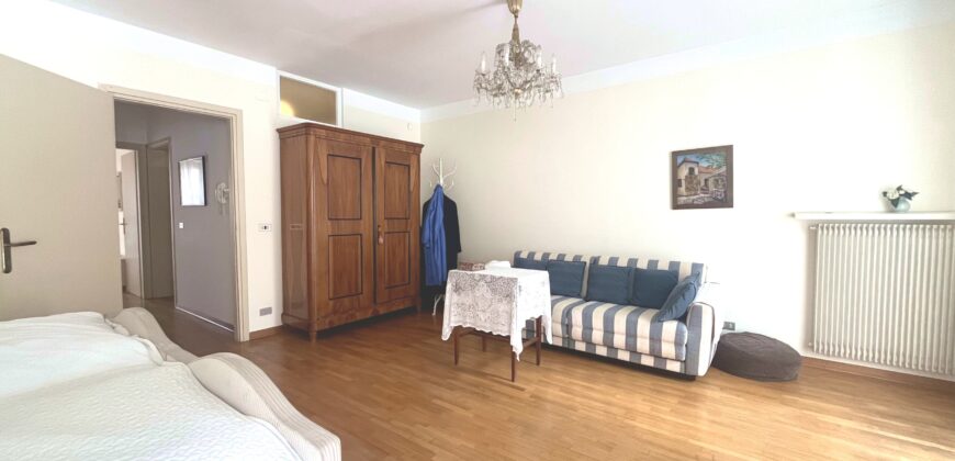 INDIPENDENT HOUSE WITH SEA VIEW