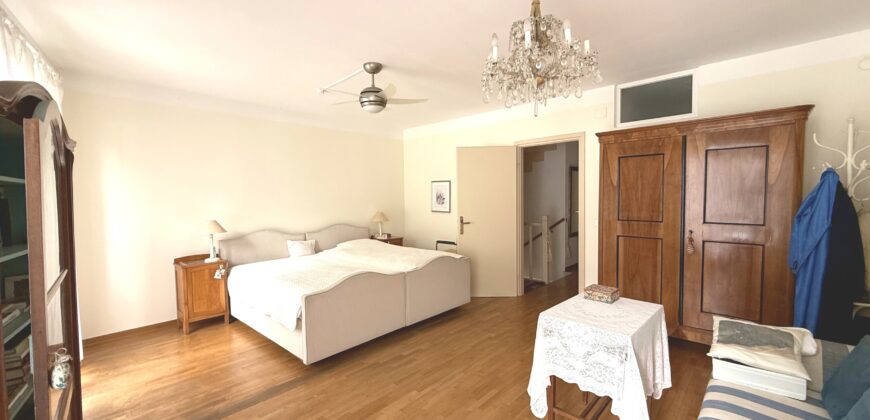 INDIPENDENT HOUSE WITH SEA VIEW