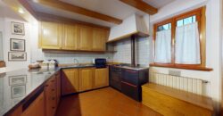 HOUSE IN HISTORICAL CENTER